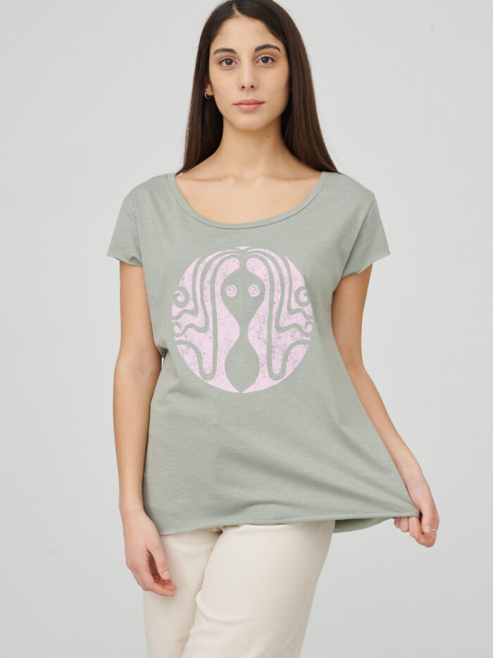 womens_back-slit_octopus_light-green_front_inspira