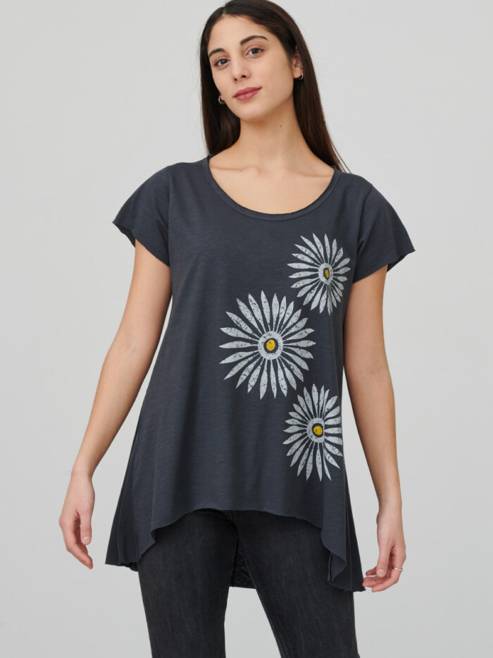 womens_tunic_rosettes_charcoal-grey_front_inspira