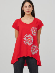 womens_tunic_rosettes_red_front_inspira