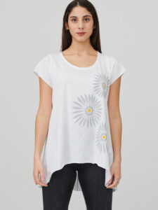 womens_tunic_rosettes_white_front_inspira