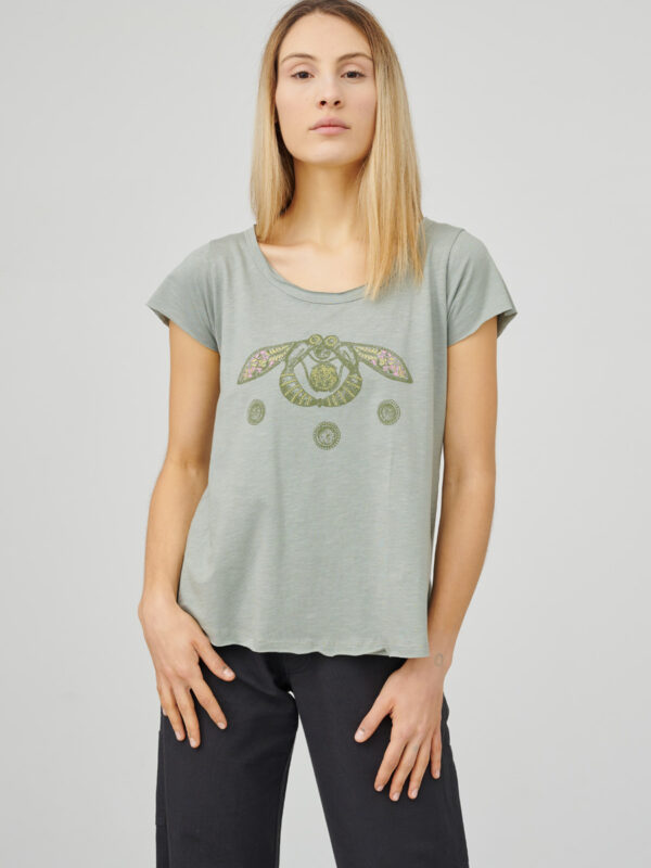 womens_u-neck_melisses_light-green_front_inspira