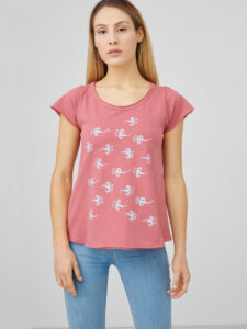 womens_u-neck_lilies_chili_front_inspira
