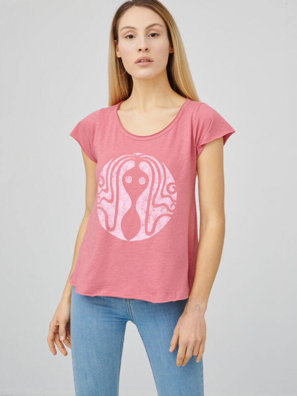 womens_u-neck_octopus_chili_front_inspira