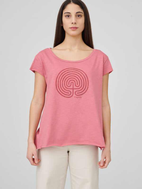 womens_back-slit_inspira_chili_front_inspira