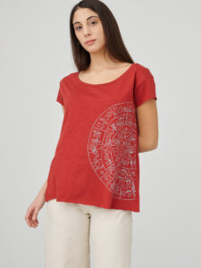 womens_back-slit_communication_firebrick-red_front_inspira