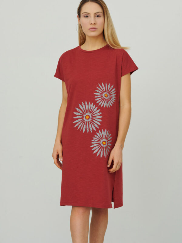 womens_loose-cap-sleeve-short-dress_rosettes_firebrick-red_front_inspira